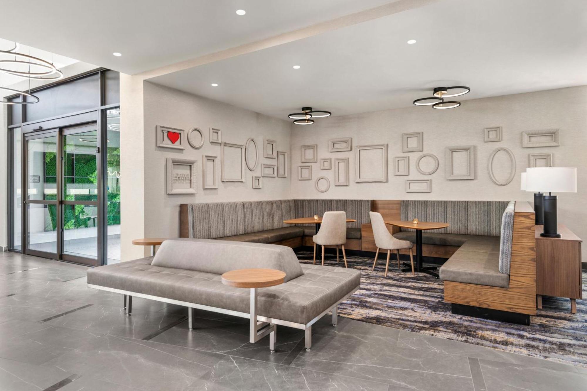 Residence Inn By Marriott Λαβάλ Εξωτερικό φωτογραφία
